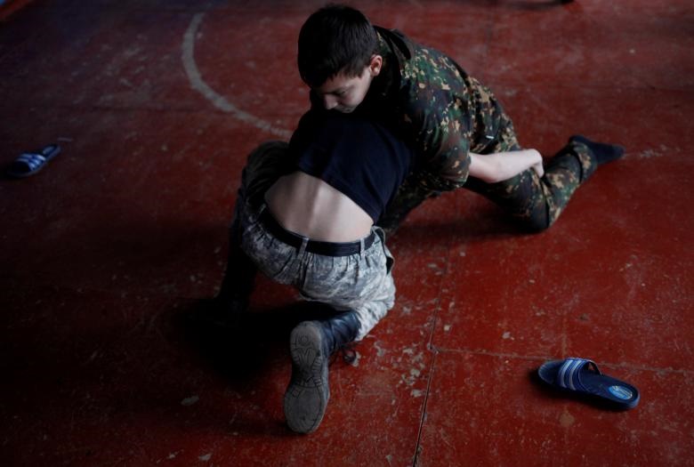 تصاویر | سربازان کوچک پوتین در مدرسه نظامی «شوالیه‌های روسی»
